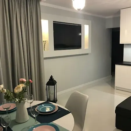 アパート Apartament Zacisze マルボルク