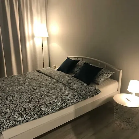 アパート Apartament Zacisze マルボルク